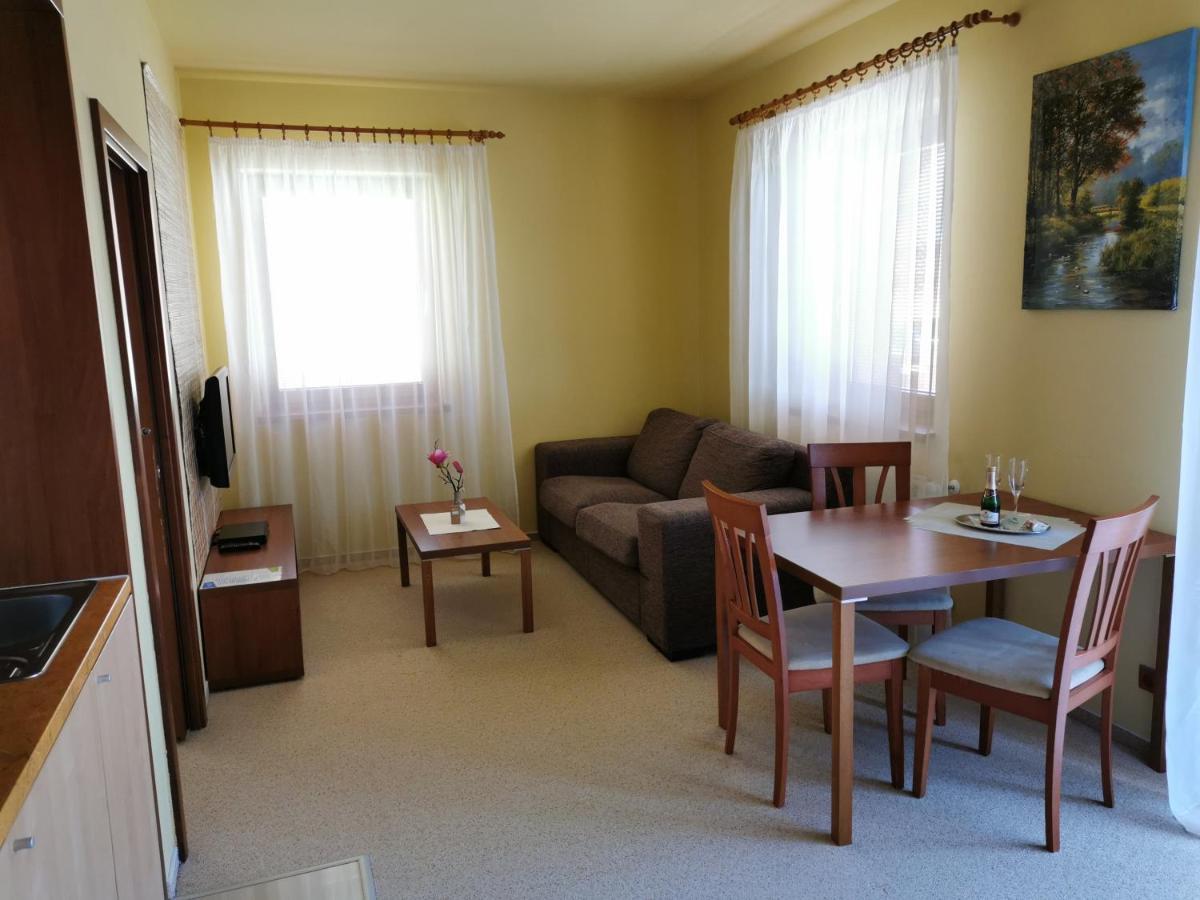Tatry Golf Apartmán Vel'ka Lomnica Exterior foto